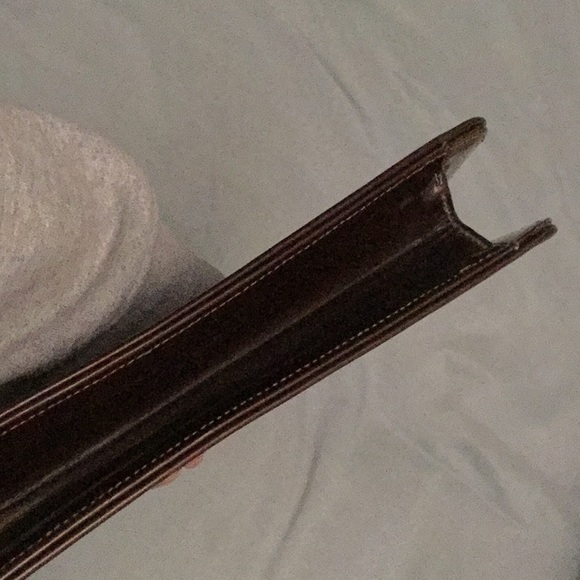 Like New VTG Y2K Tony Graham Patent Leather Baguette Clutch/Purse